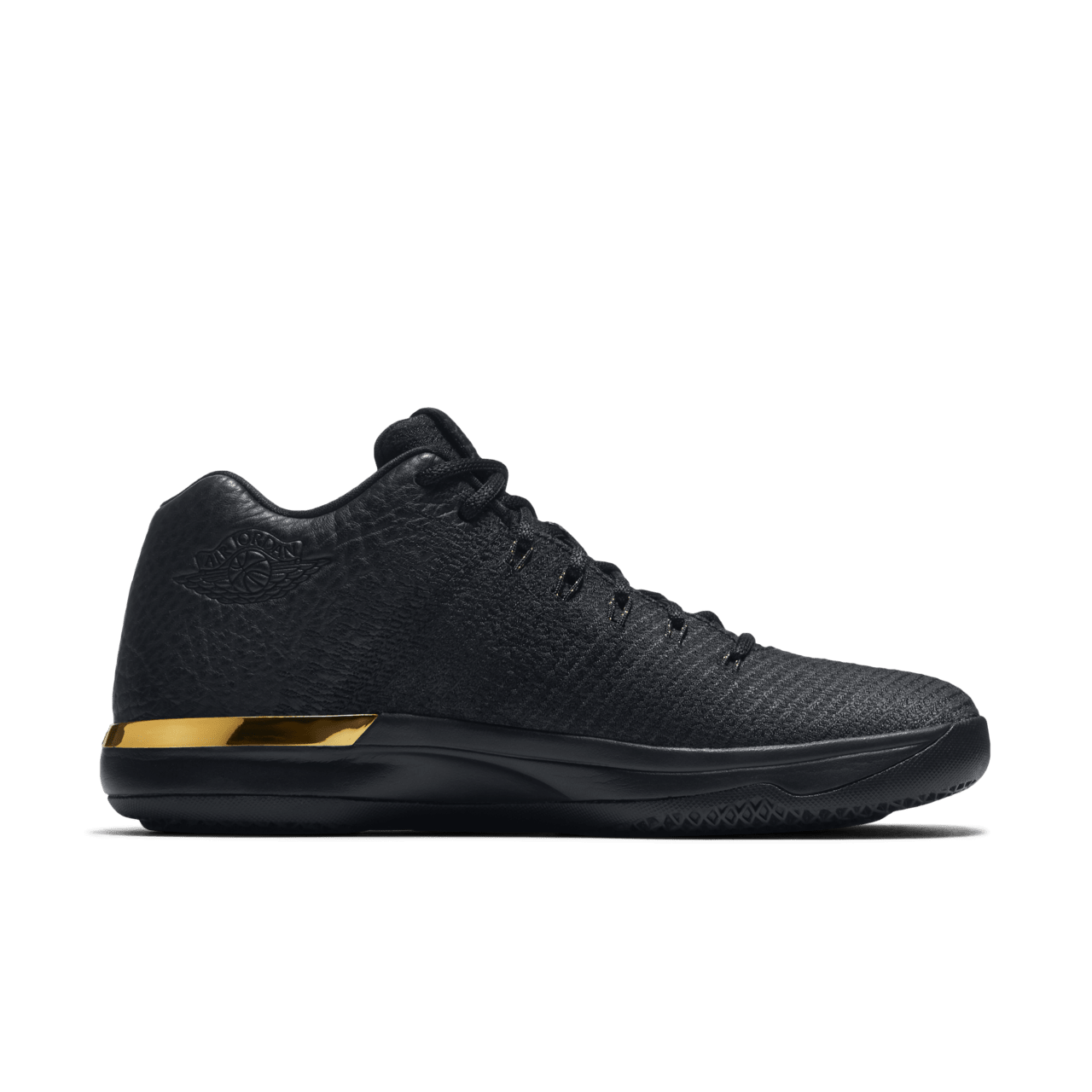 Jordan 31 low black gold hotsell