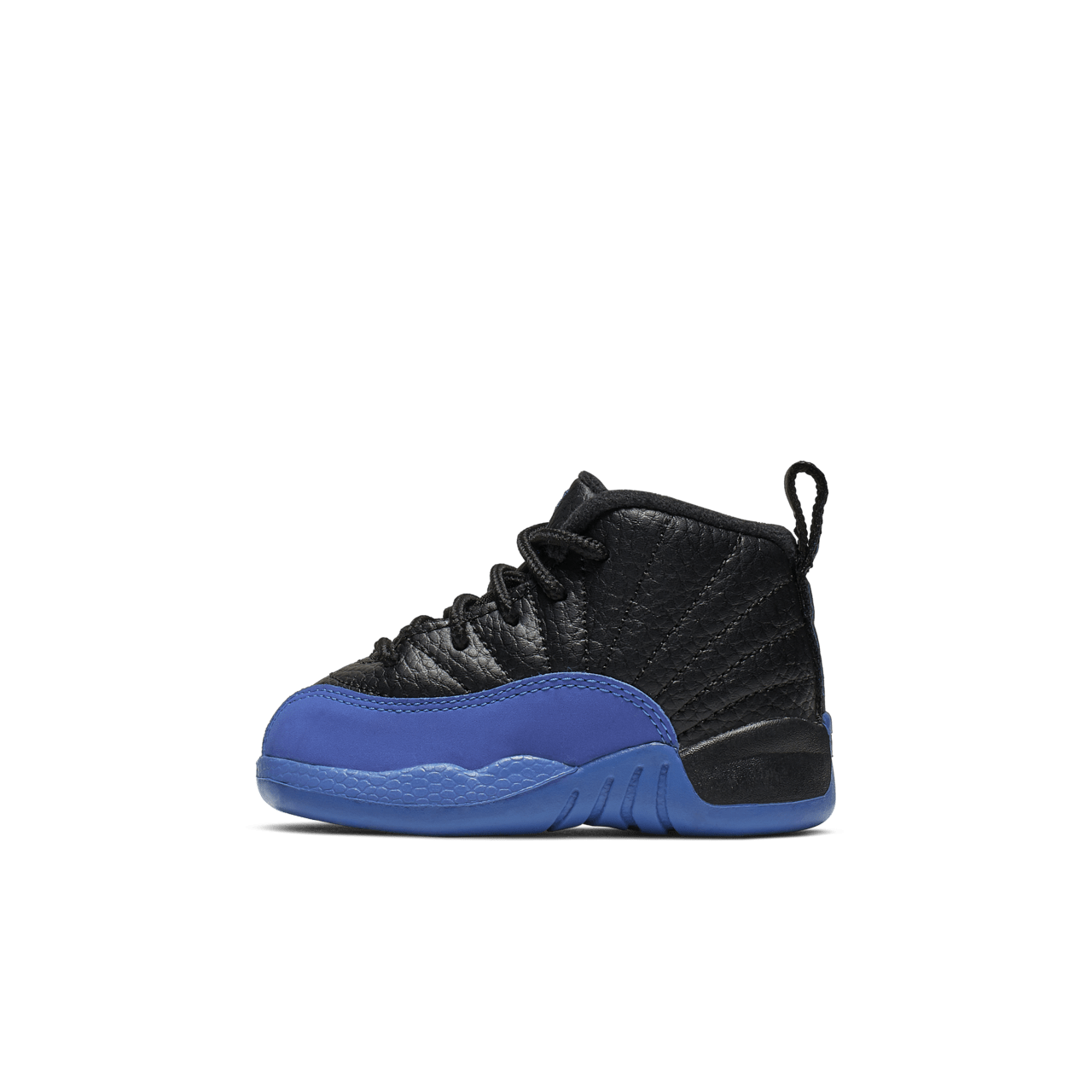 Kids jordan 12 black hotsell