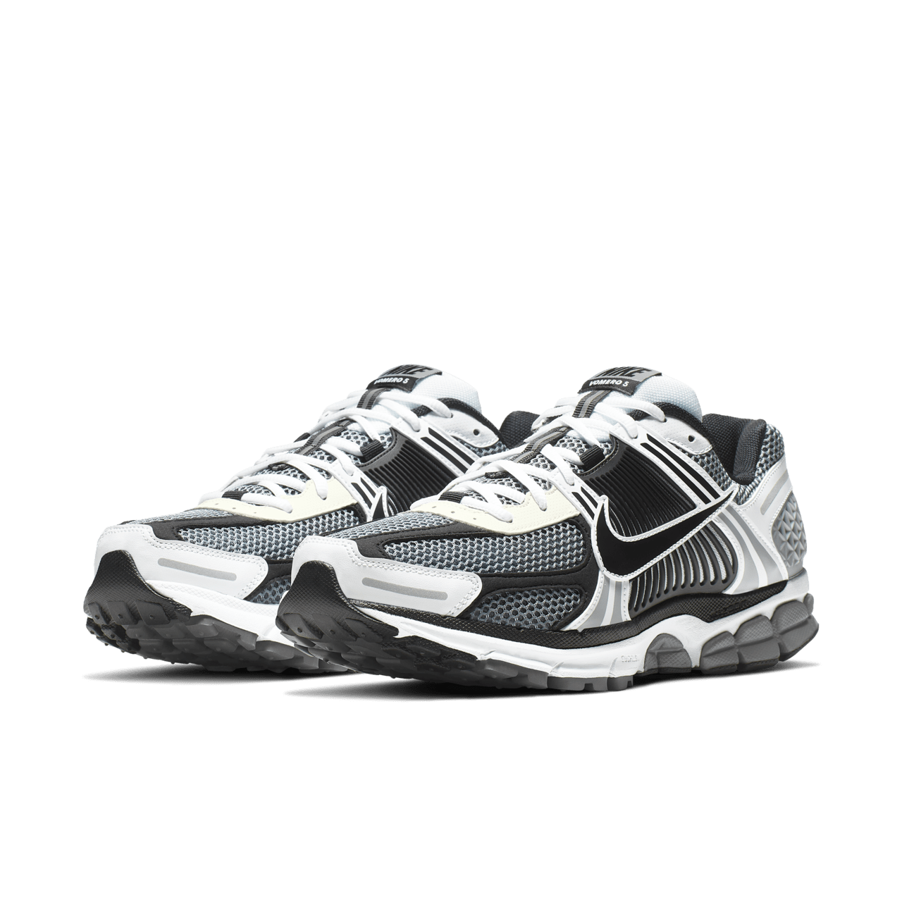 Date de sortie de la Zoom Vomero 5 « Black and Metallic Silver » (CI1694-001)