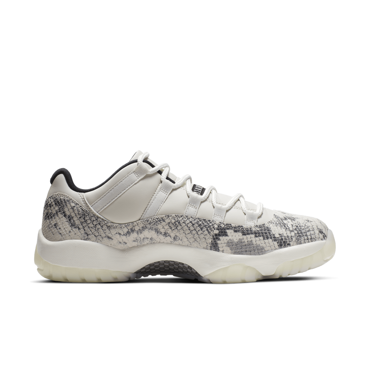 Air jordan 11 retro low le on sale