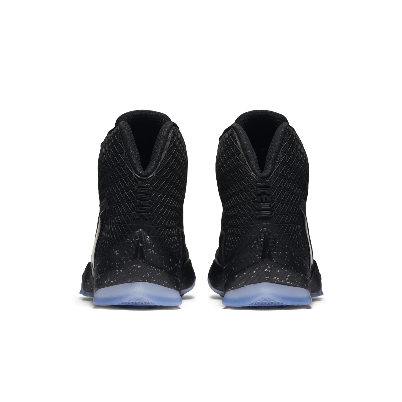 LEBRON XIII ELITE