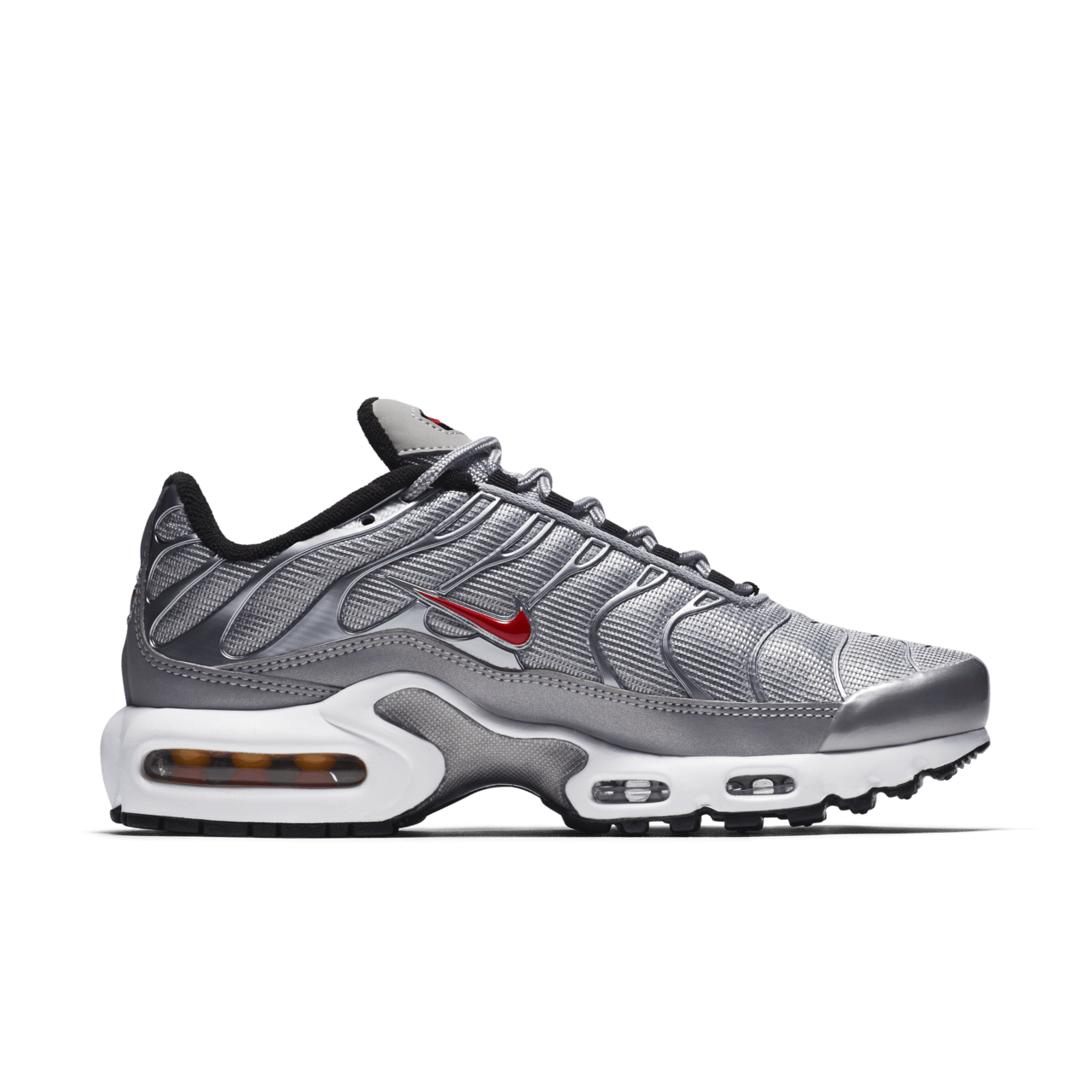 Women s Nike Air Max Plus Metallic Silver Nike SNKRS