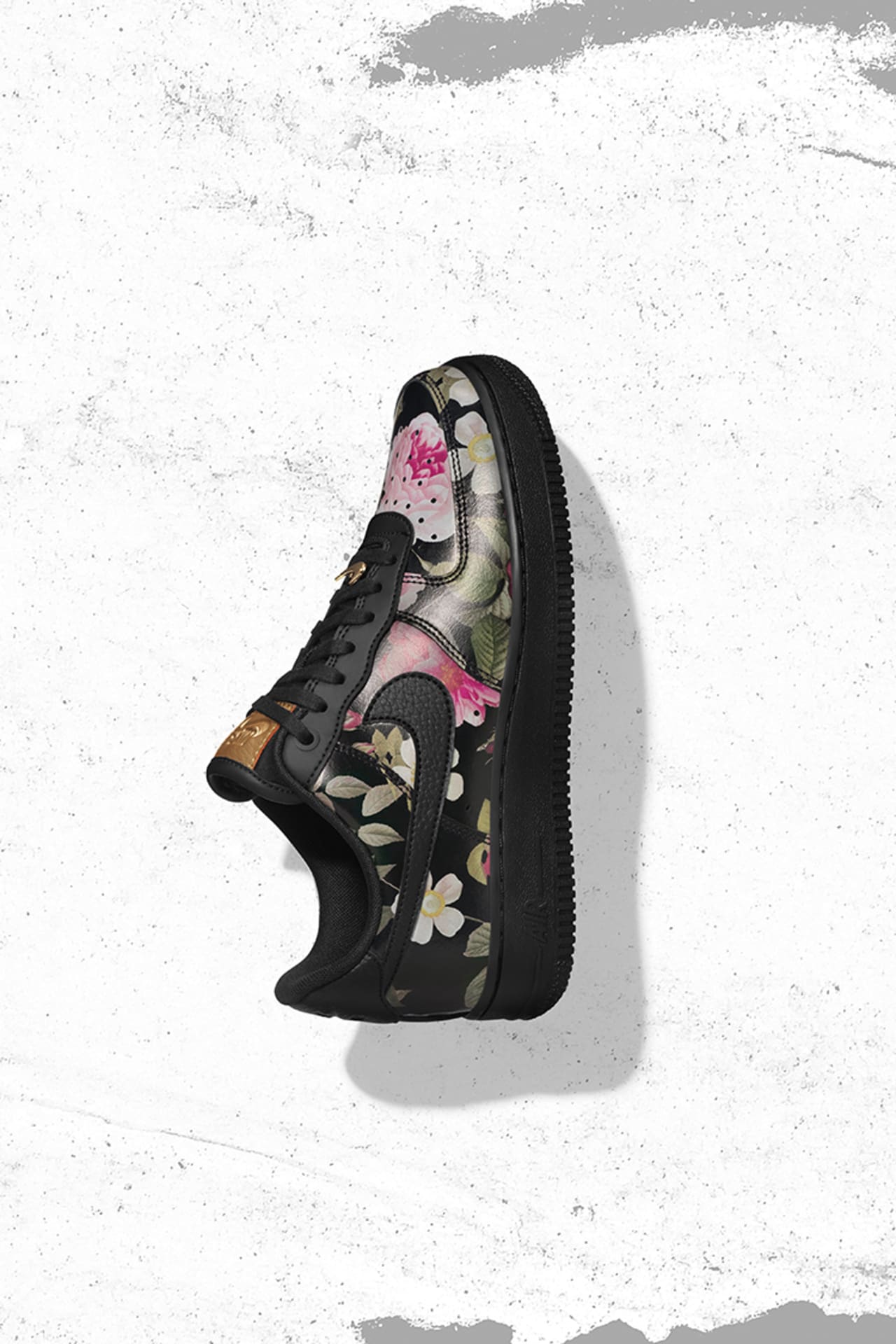 Floral nikes womens best sale