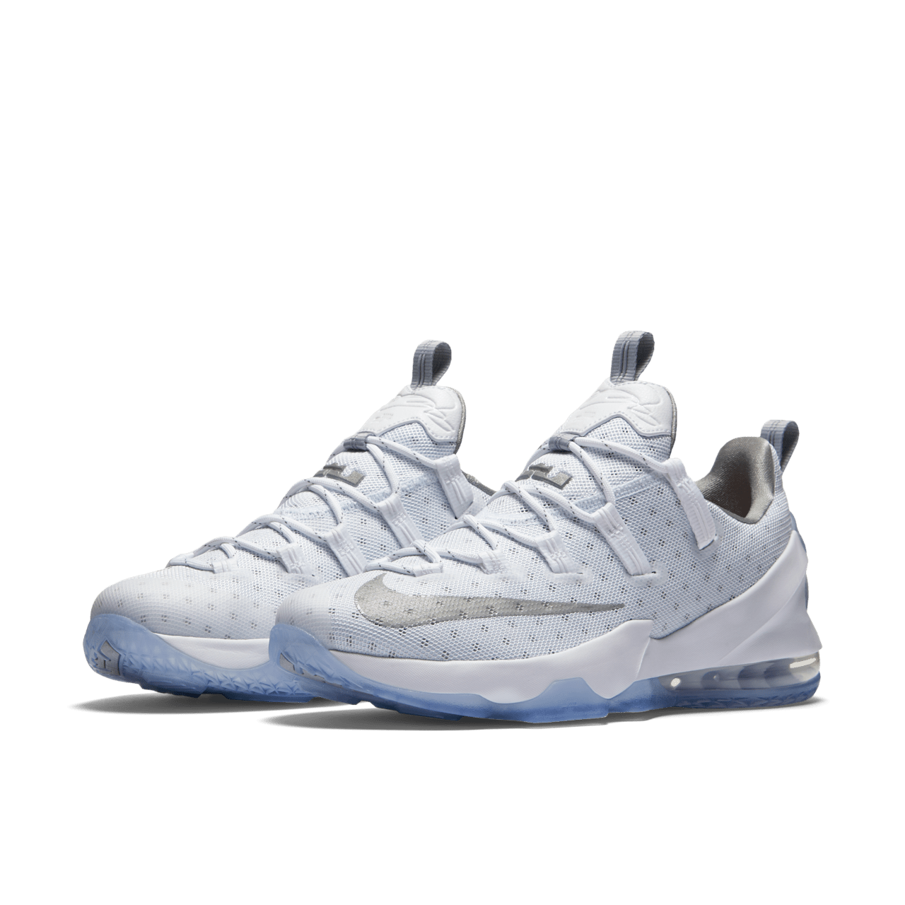 LEBRON XIII LOW