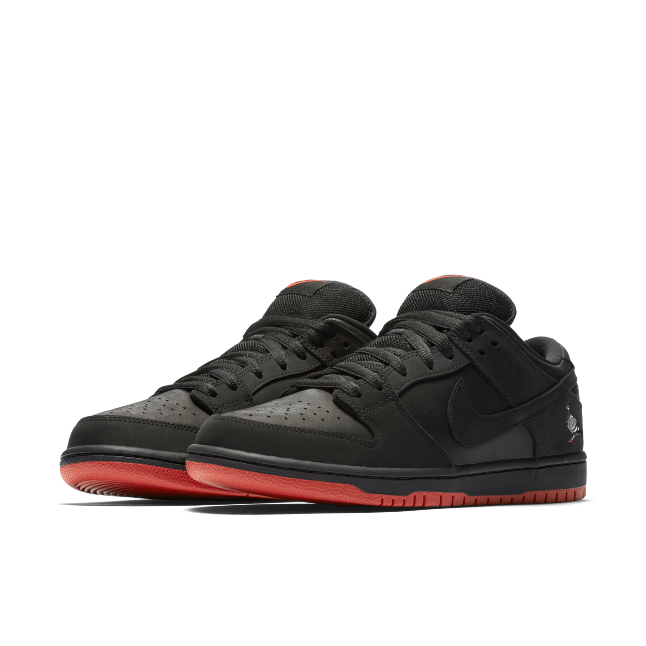 SB DUNK LOW PRO