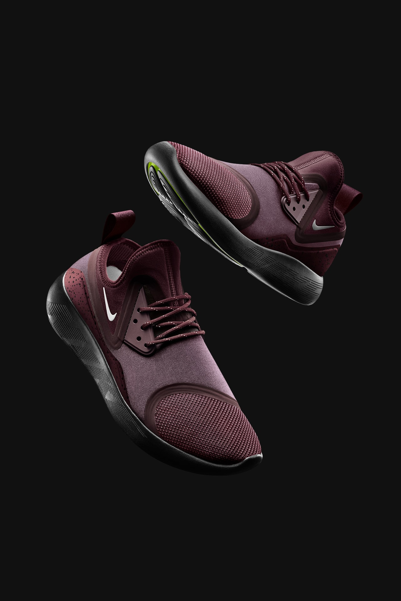 Women s Nike LunarCharge Essential Night Maroon Nike SNKRS