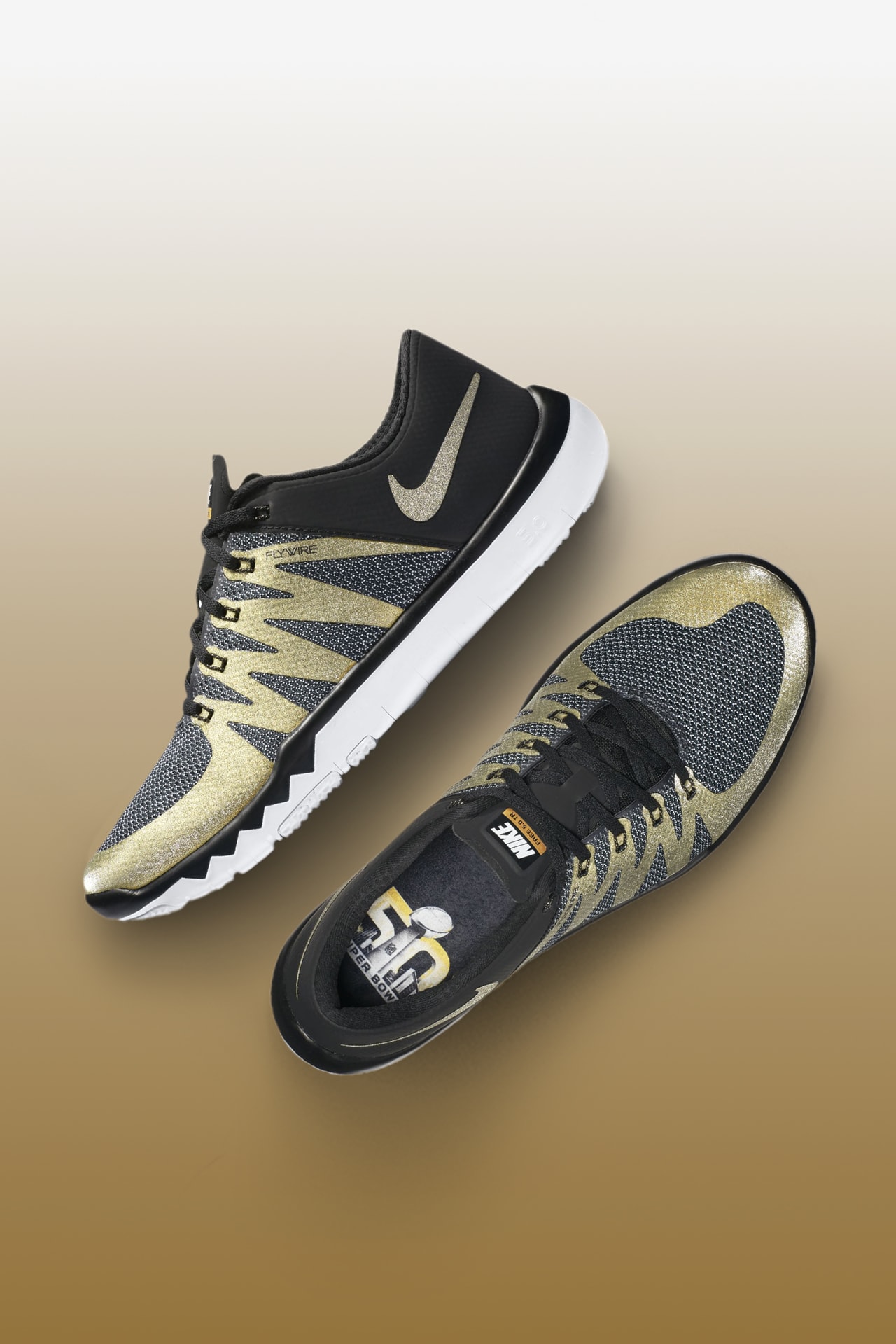 Nike free trainer 5.0 v4 gold on sale