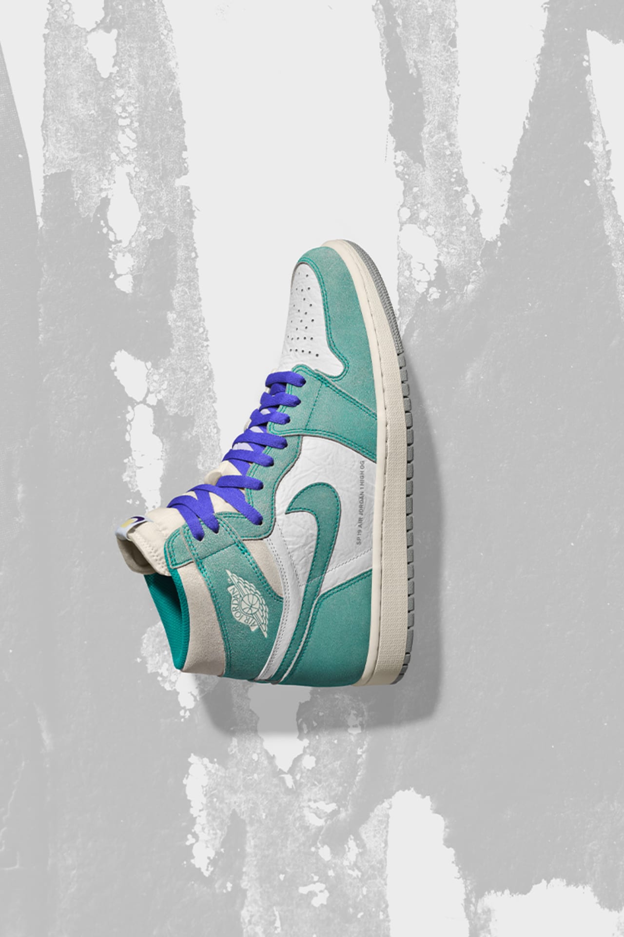 Air Jordan 1 Turbo Green and White and Light Smoke Grey Release Date. Nike SNKRS