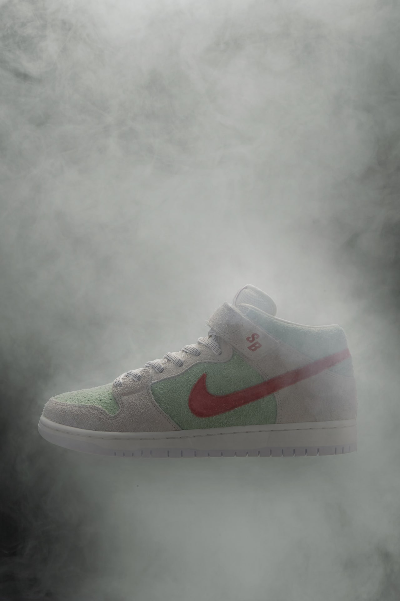 Nike SB Dunk Mid Pro Todd Bratrud White Widow Release Date. Nike SNKRS