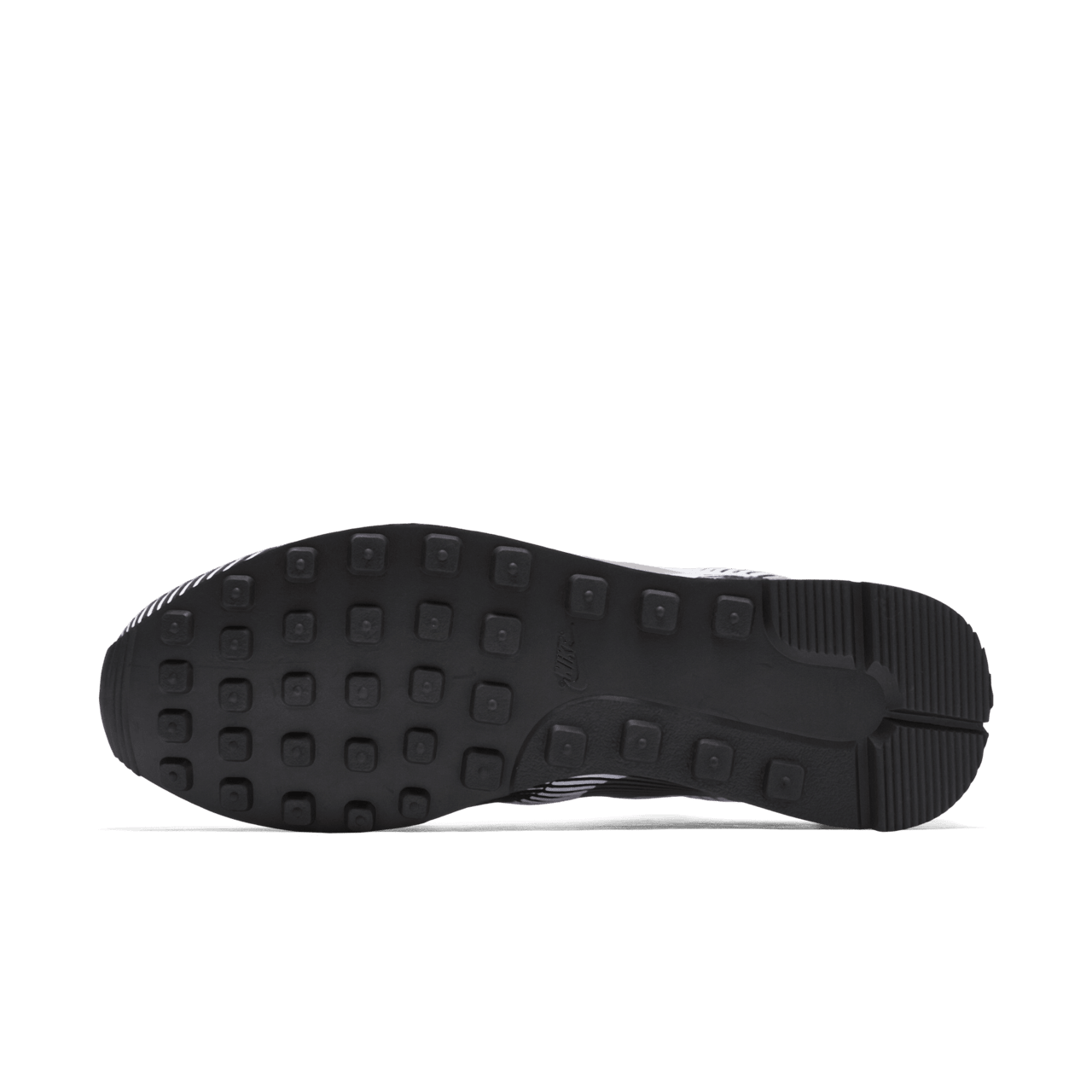INTERNATIONALIST JACQUARD