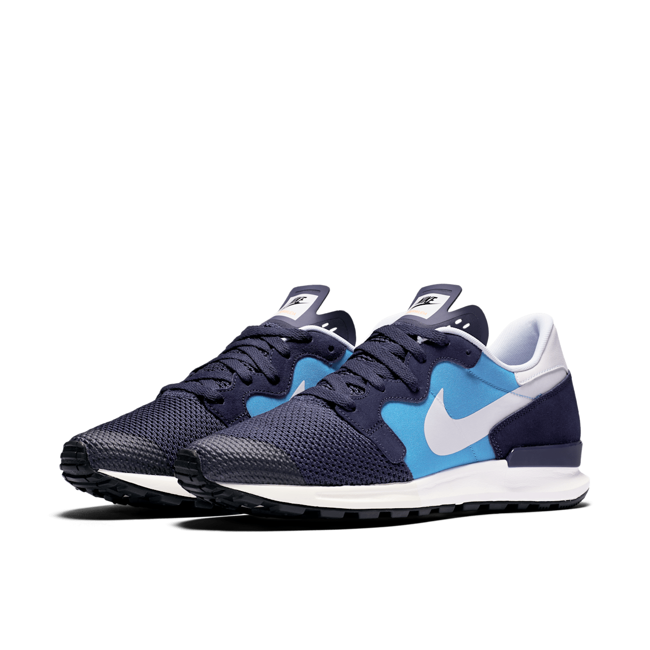 AIR BERWUDA