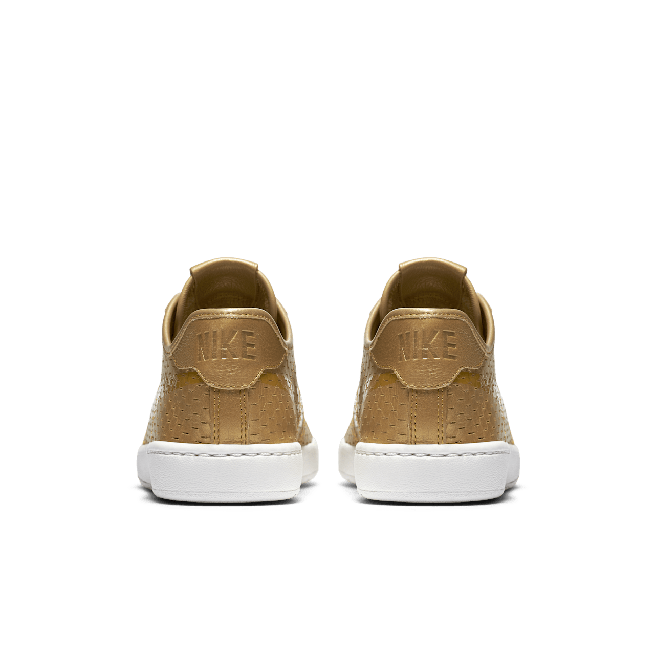 Women s NikeCourt Tennis Classic Ultra Gold Leather Nike SNKRS