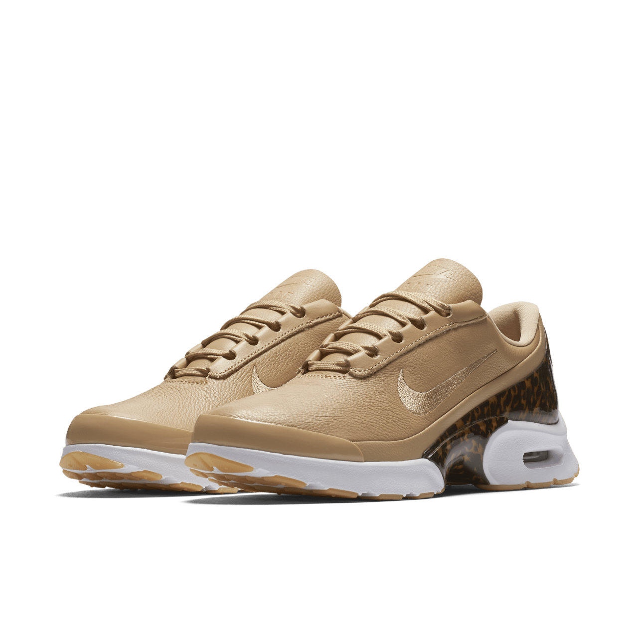 LX Vachetta Tan Nike SNKRS