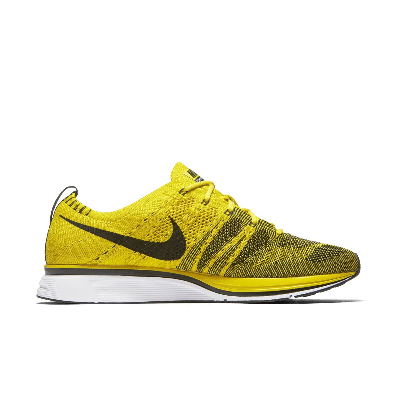 FLYKNIT TRAINER