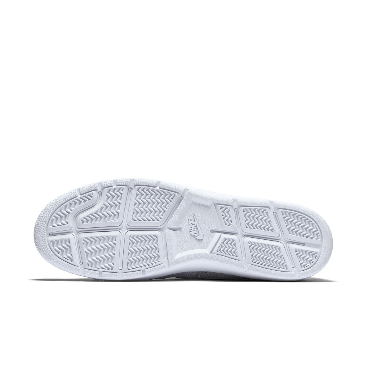 NIKECOURT TENNIS CLASSIC ULTRA FLYKNIT