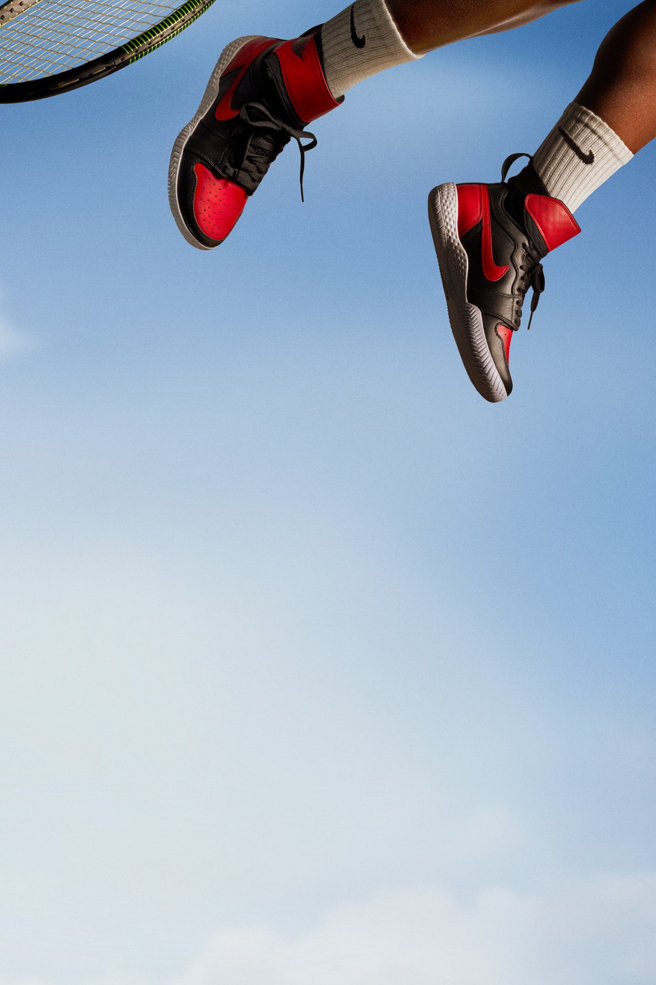 NikeCourt Flare AJ1 "Black & Varsity Red" - Donna