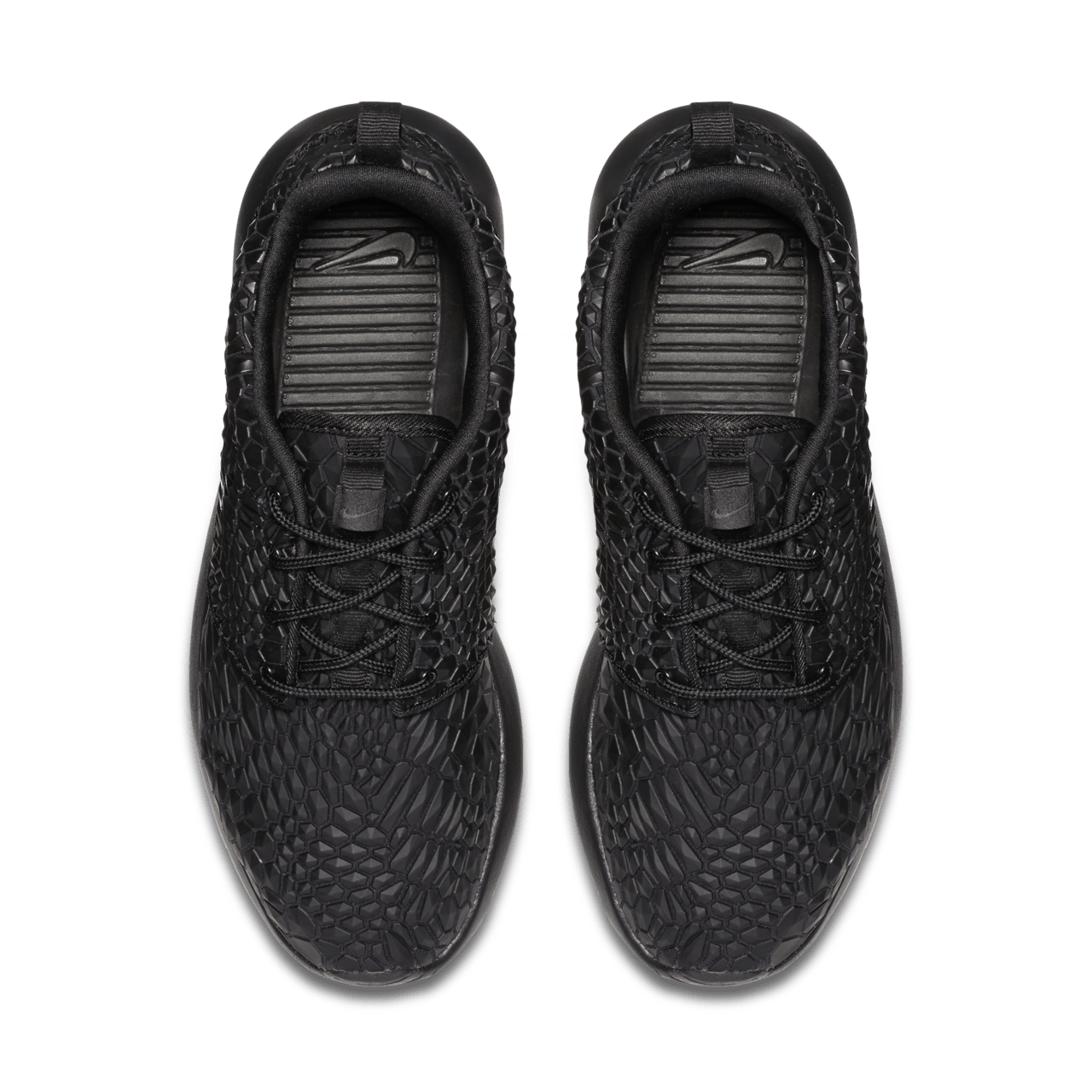 Nike roshe one triple black womens hotsell