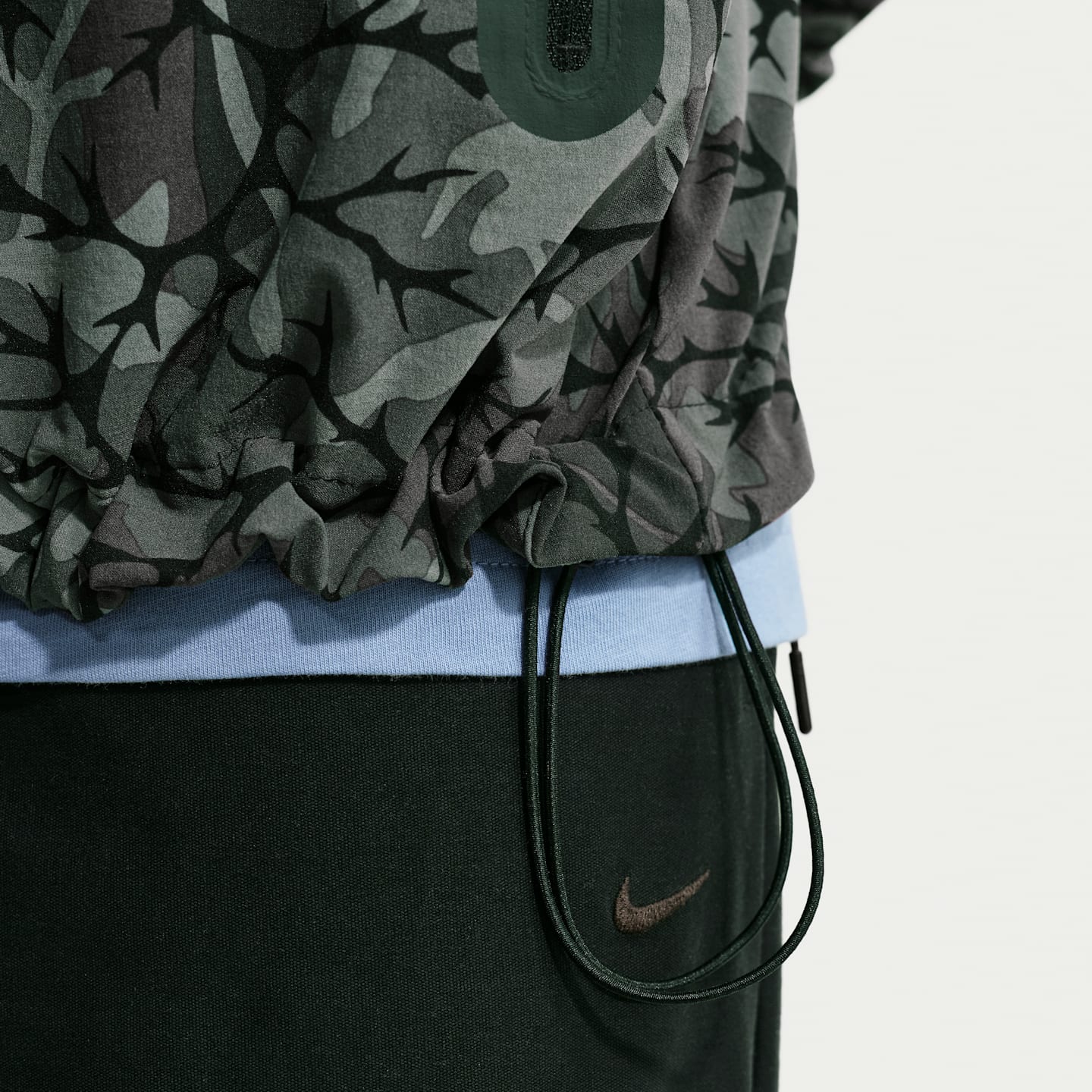 Мужская ветровка Nike Tech Woven Windrunner на молнии, цвет: Чёрный — фото 6