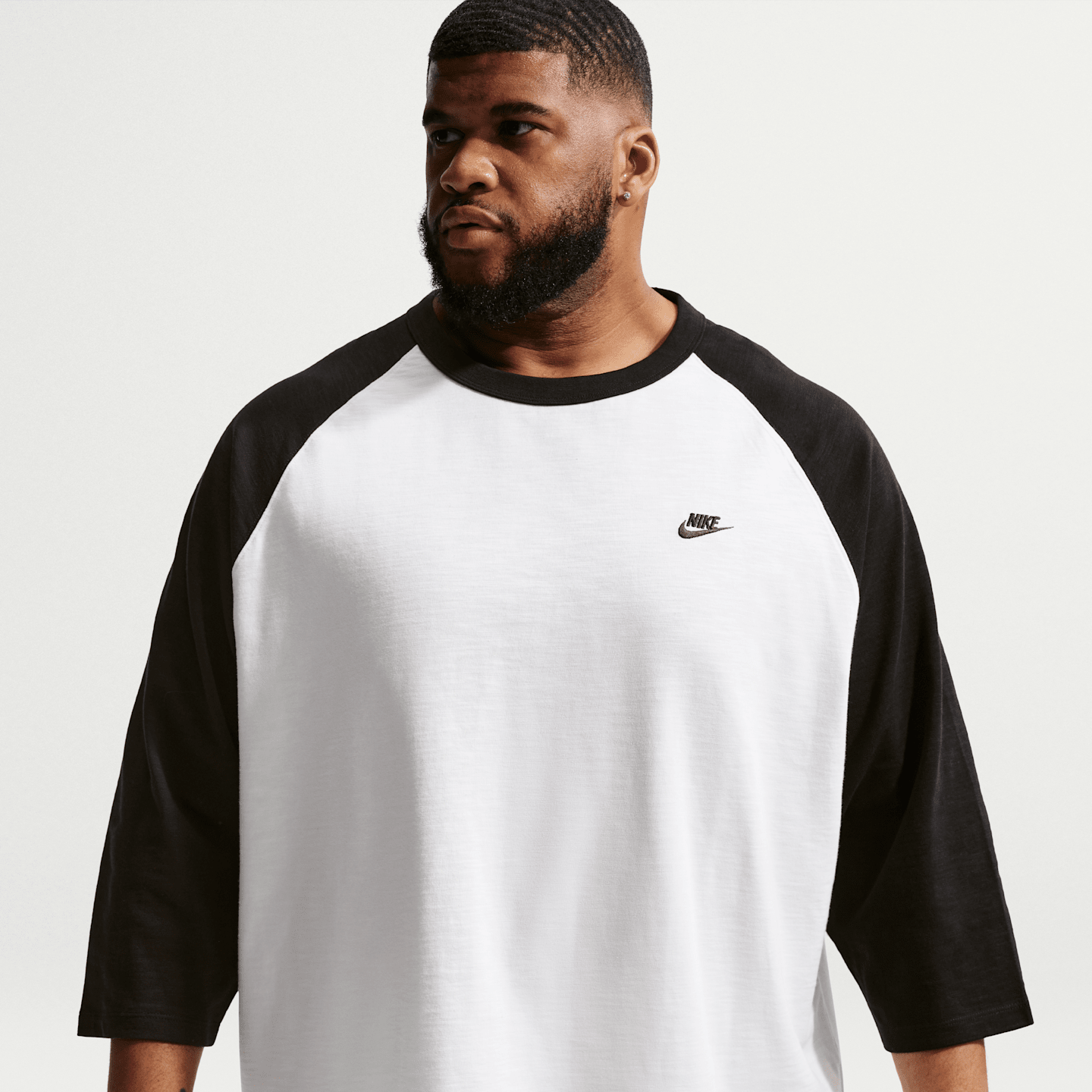 Мужской топ Nike Sportswear Club 3/4-Sleeve Raglan Top, цвет: Чёрный / Белый — фото 6