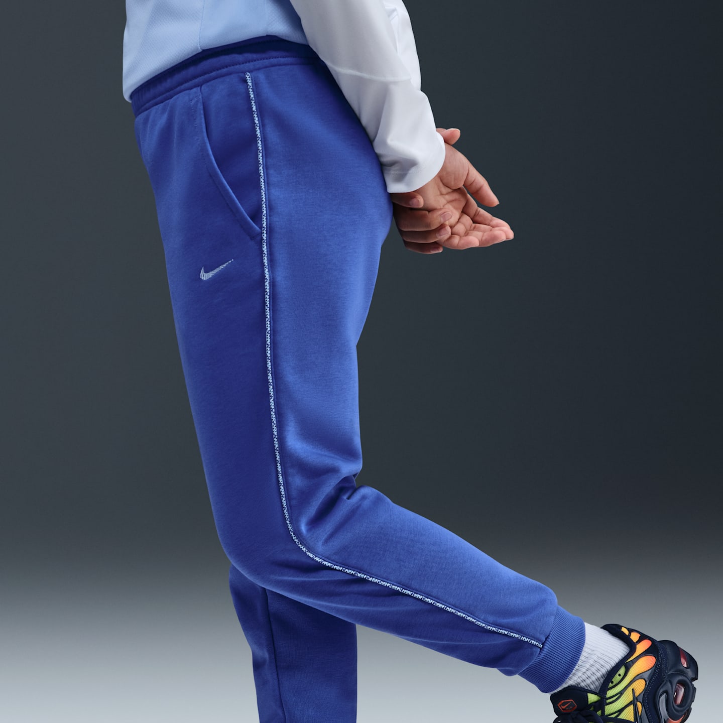 Детские джоггеры Nike Sportswear Club из френч терри, цвет: Синий / Серебристый — фото 5