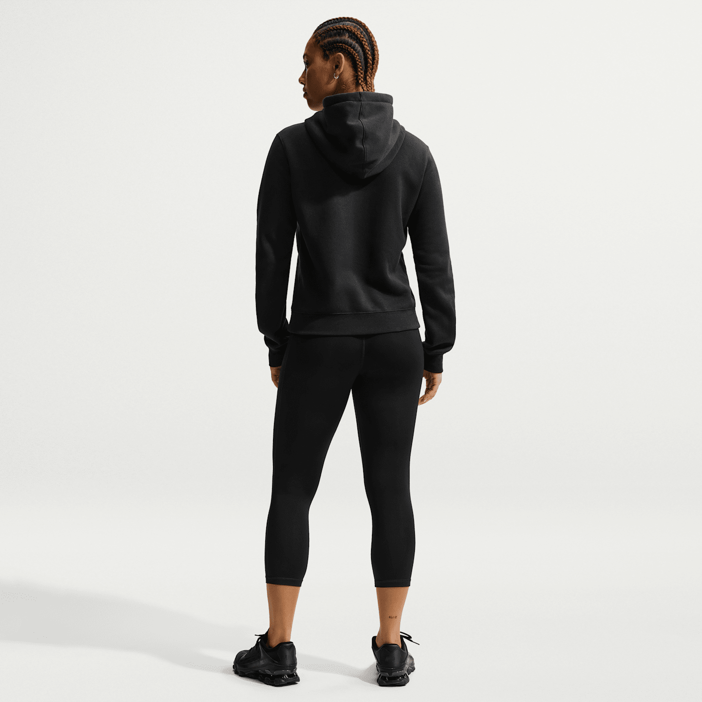 Женское худи Nike для тяжёлой атлетики, цвет: Чёрный — фото 5