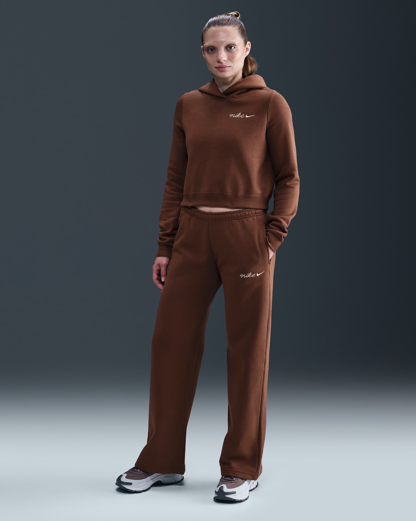 Женские брюки Nike Sportswear Phoenix Fleece Straight-Leg Sweatpants, цвет: Коричневый — фото 6