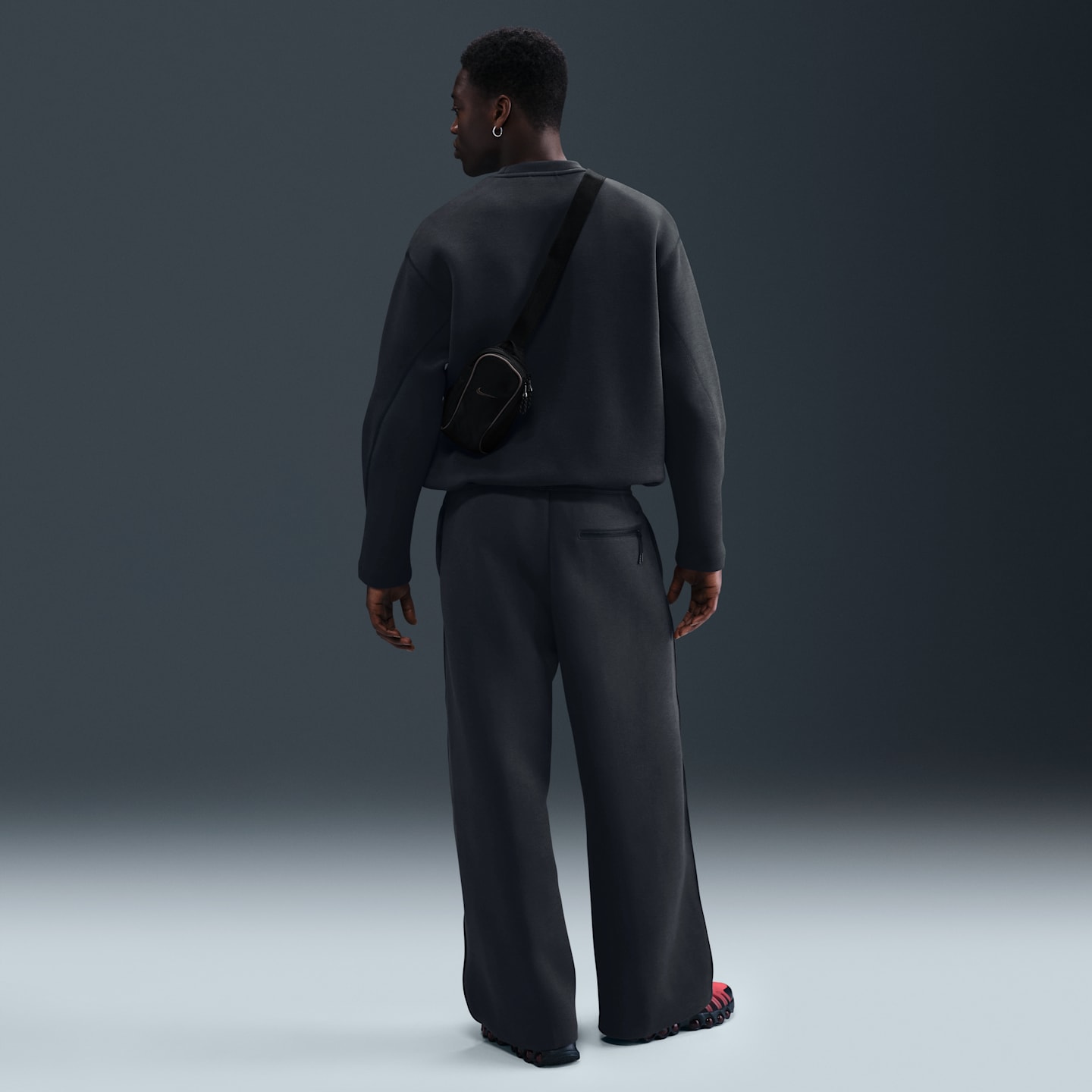 Мужской флисовый свитшот свободного кроя Nike Tech, цвет: Антрацитовый / Чёрный — фото 5