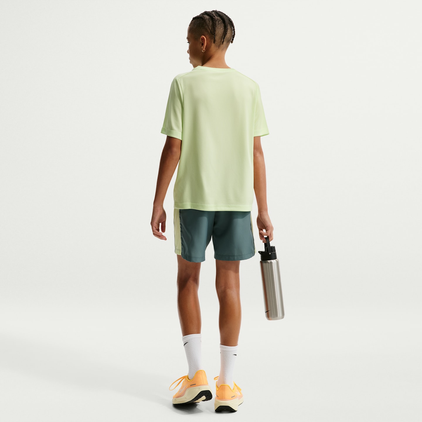 Детские шорты для мальчиков Nike Sportswear Multi Dri-FIT, цвет: Минеральный сланцевый / Лаймовый — фото 5