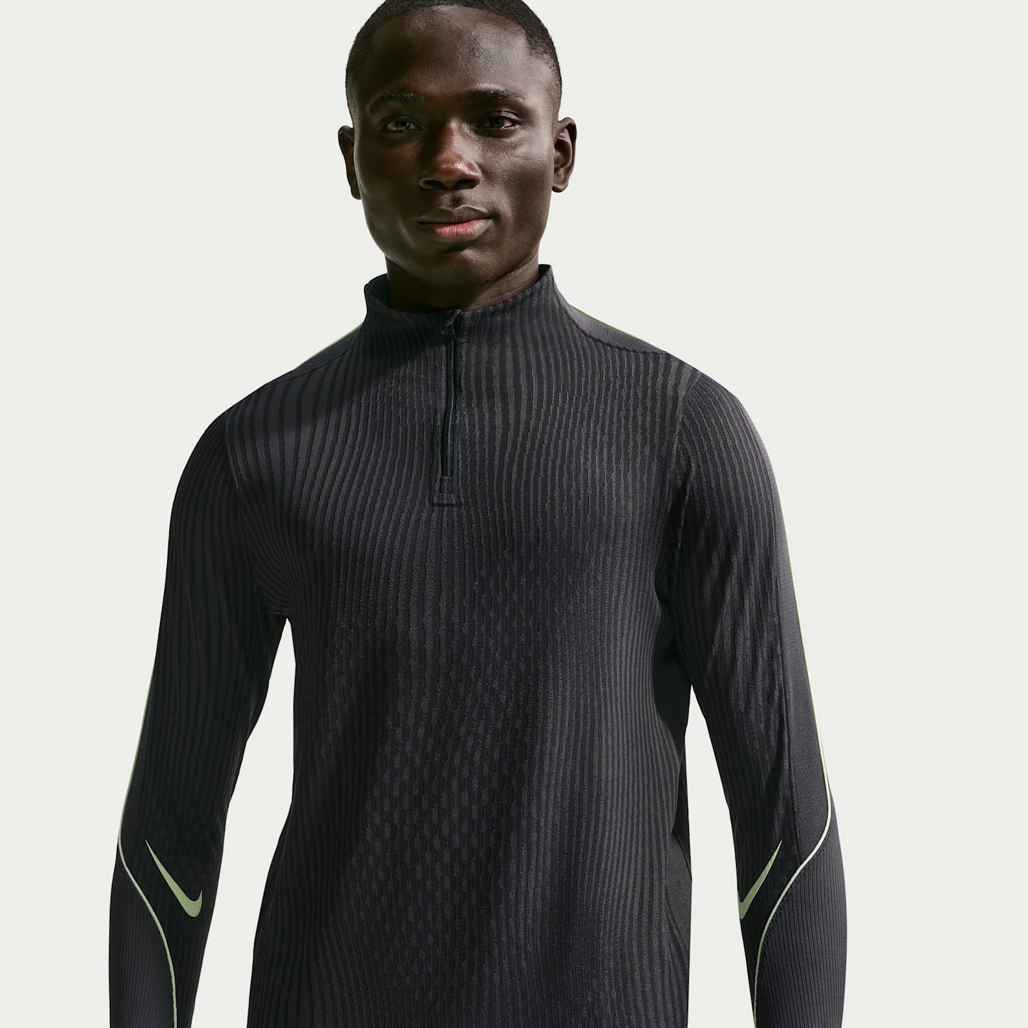 Мужской топ Nike Strike Elite Dri-FIT ADV Soccer Drill Top, цвет: Серый / Чёрный — фото 1
