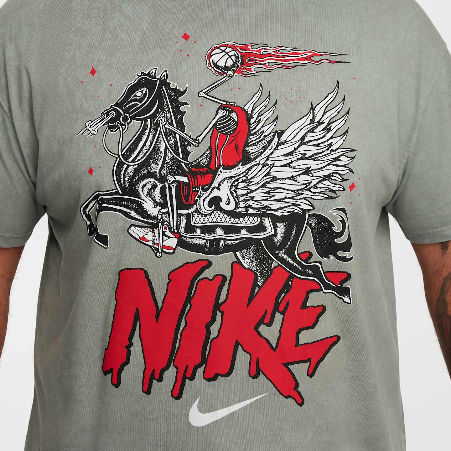 Мужская баскетбольная футболка Nike Max90, цвет: Оловянный — фото 9