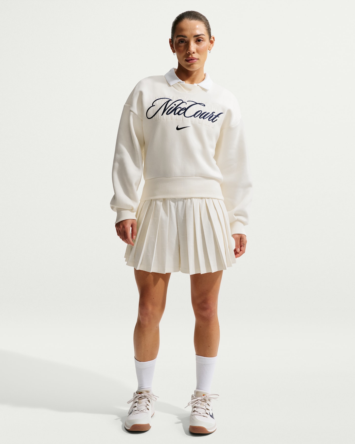 Женские шорты Nike NikeCourt Court Collection Dri-FIT High-Waisted Tennis Shorts, цвет: Молочный — фото 6