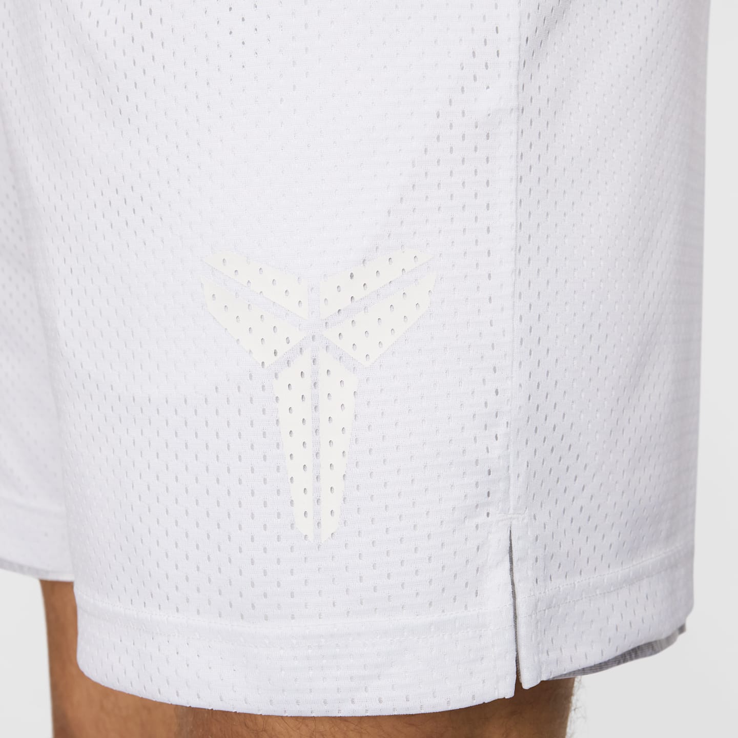 Мужские двусторонние баскетбольные шорты Nike Kobe Dri-FIT Standard Issue, цвет: Белый / Снежный белый — фото 8