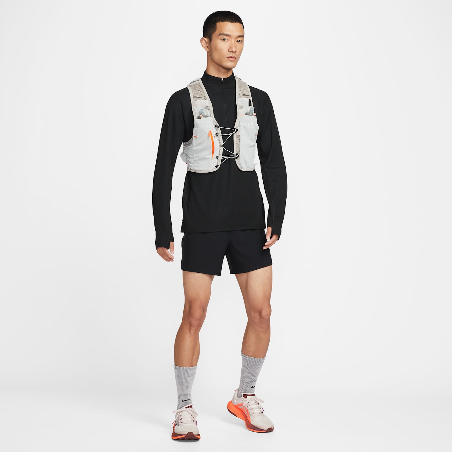 Жилет Nike ACG Goat Pack, 5 л, цвет: Серый туманный / Оранжевый — фото 10