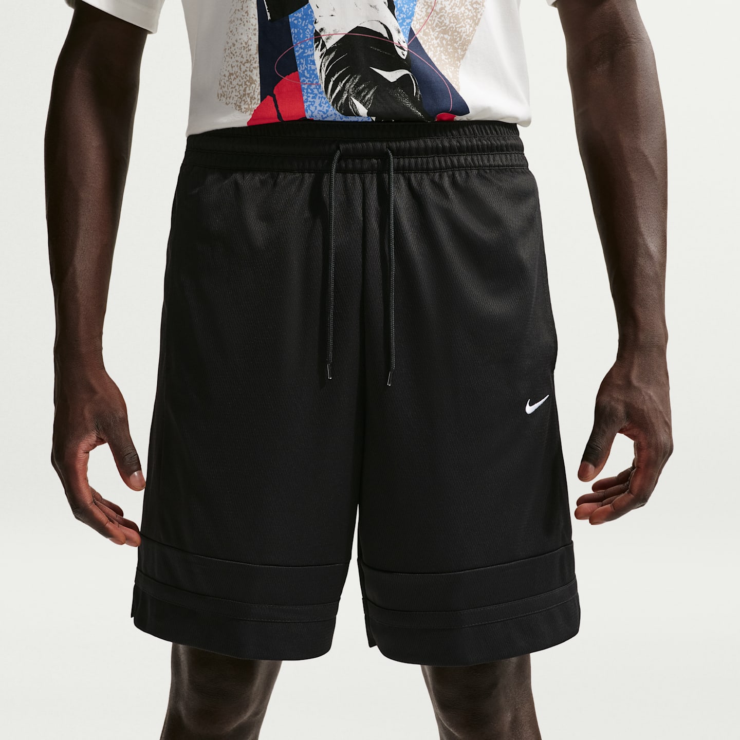 Мужские баскетбольные шорты Nike Dri-FIT, цвет: Чёрный / Белый, вариант 1 — фото 2