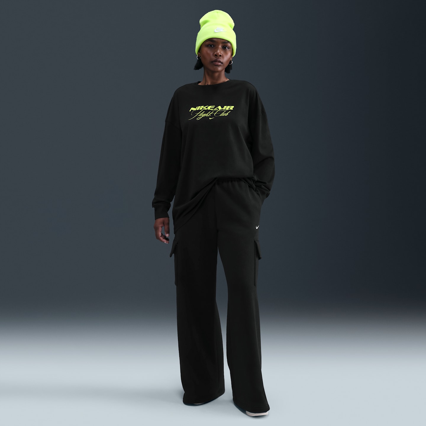 Женская футболка Nike Sportswear оверсайз с длинным рукавом, цвет: Чёрный — фото 4