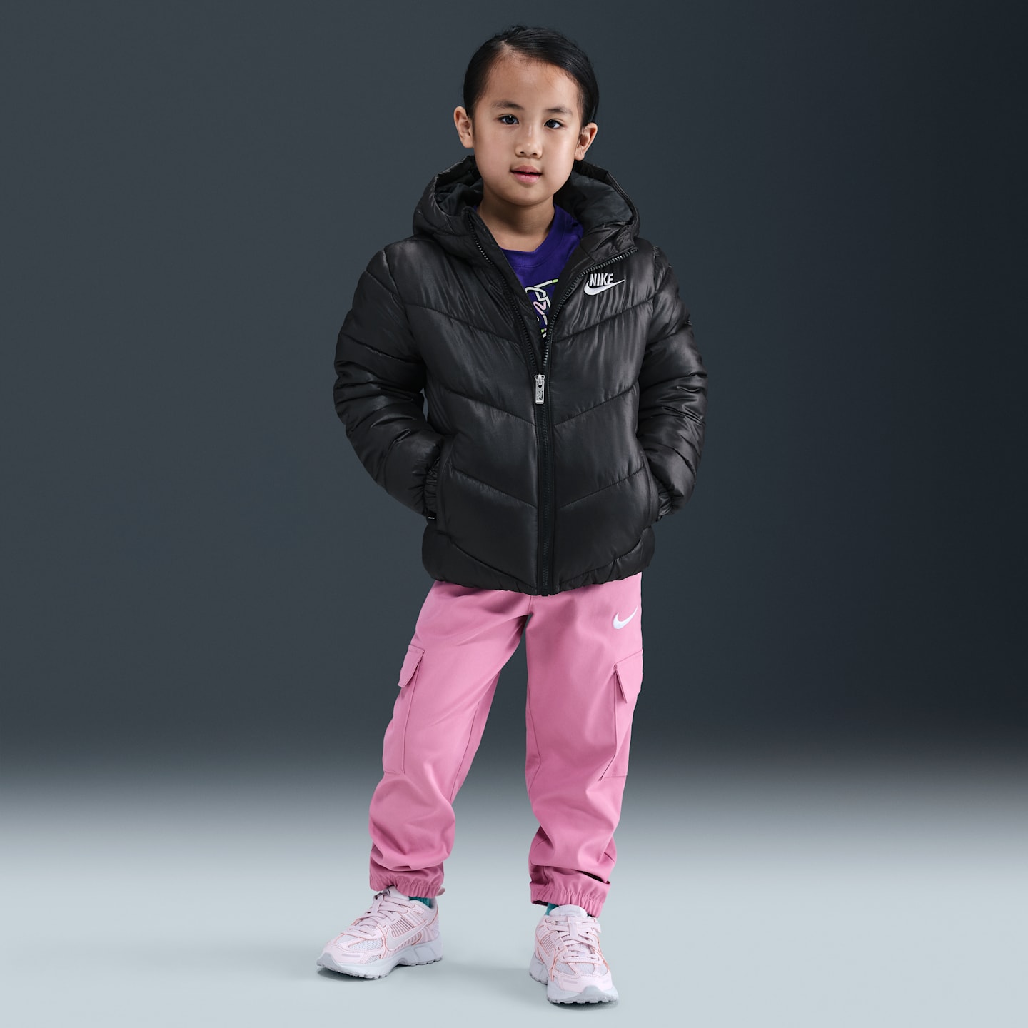 Детская куртка Nike Sportswear All Day Play Therma-FIT Loose-Fit Puffer, цвет: Чёрный — фото 6