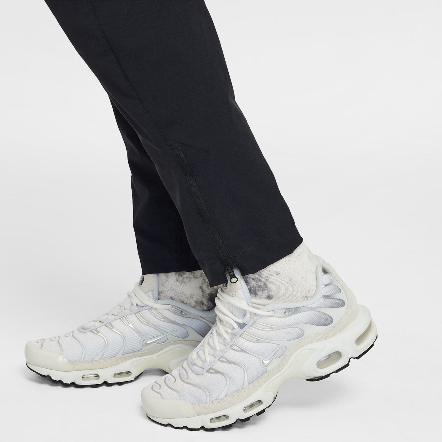 Брюки Nike Tech Woven для мальчиков, цвет: Чёрный — фото 7