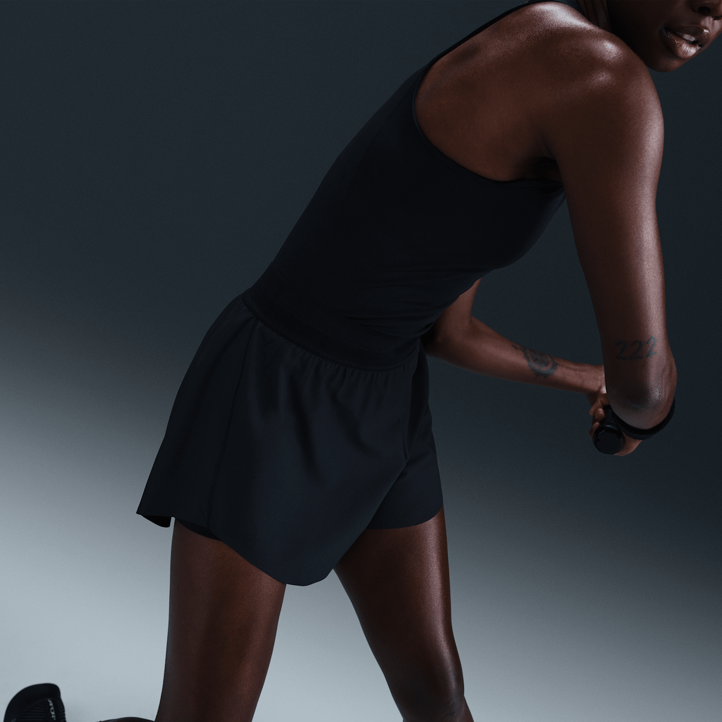 Женские теннисные шорты NikeCourt Ace Advantage Dri-FIT, цвет: Чёрный — фото 5