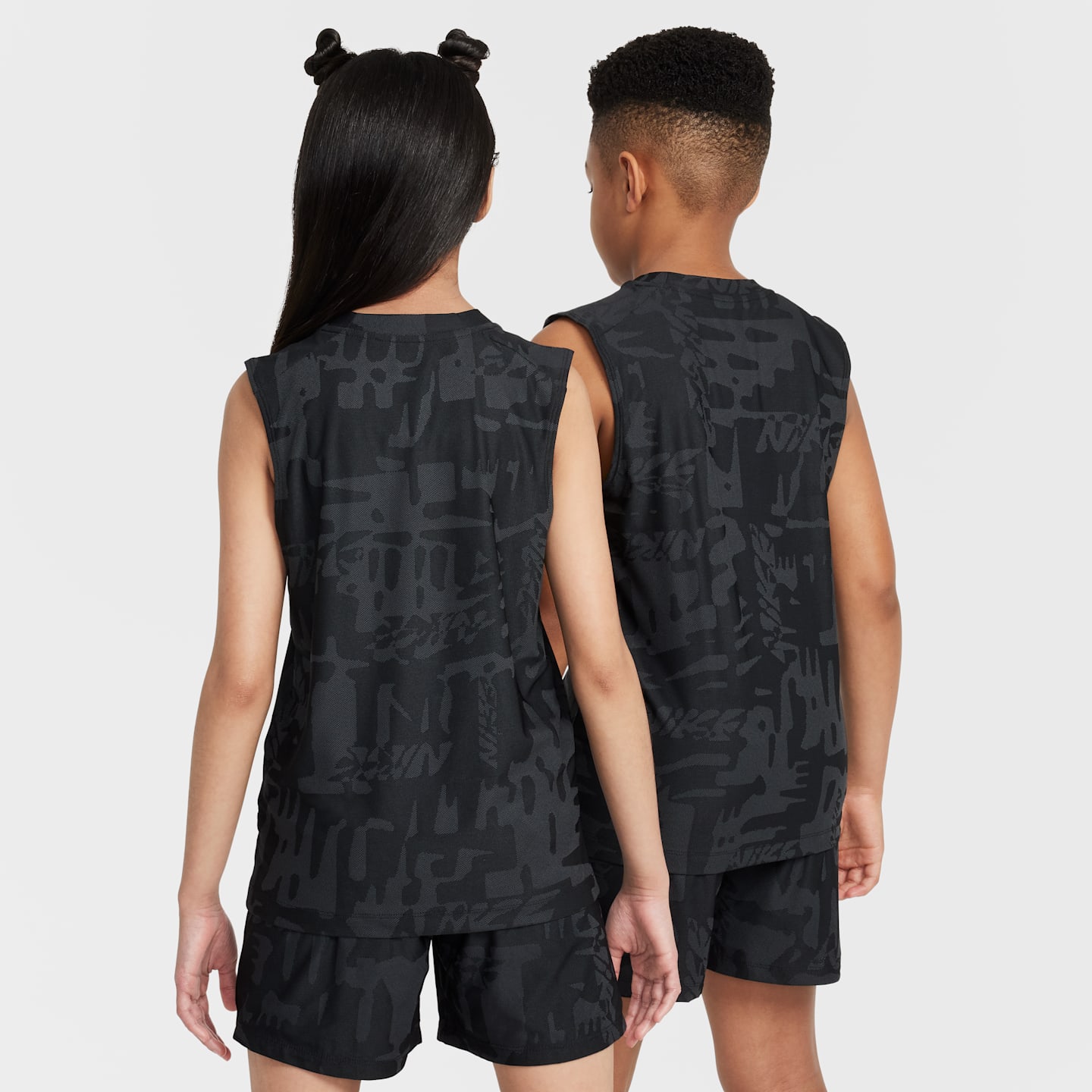 Детский топ Nike Multi Dri-FIT Sleeveless Top, цвет: Чёрный / Белый — фото 2