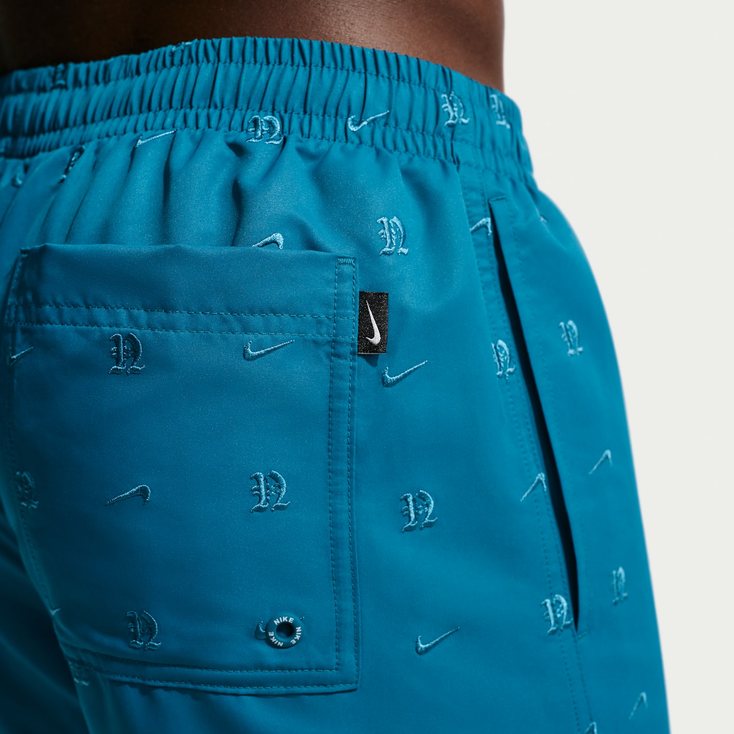 Мужские плавательные шорты Nike Swim Breaker, 5", на полной подкладке, цвет: Зелёный — фото 3