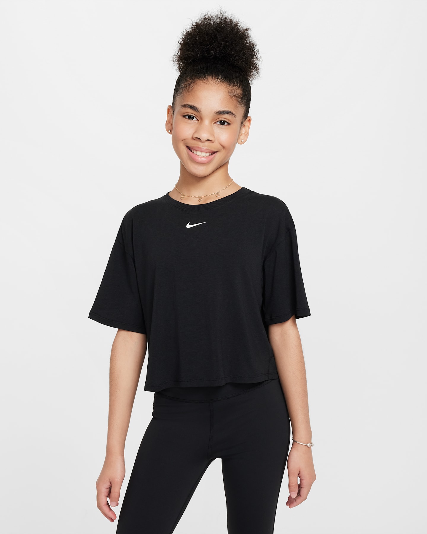 Детский топ для девочек Nike One Relaxed Dri-FIT с коротким рукавом, цвет: Чёрный / Белый — фото 5