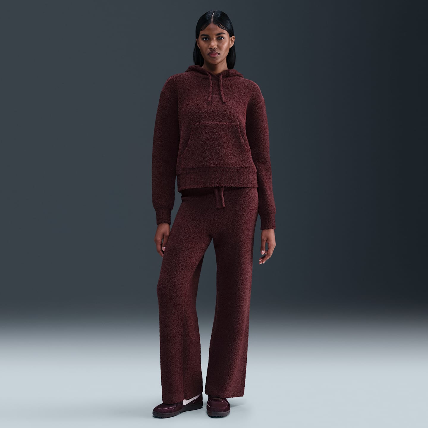Женское худи Nike Sportswear Phoenix Cozy Bouclé Loose Knit, цвет: Бордовый — фото 4