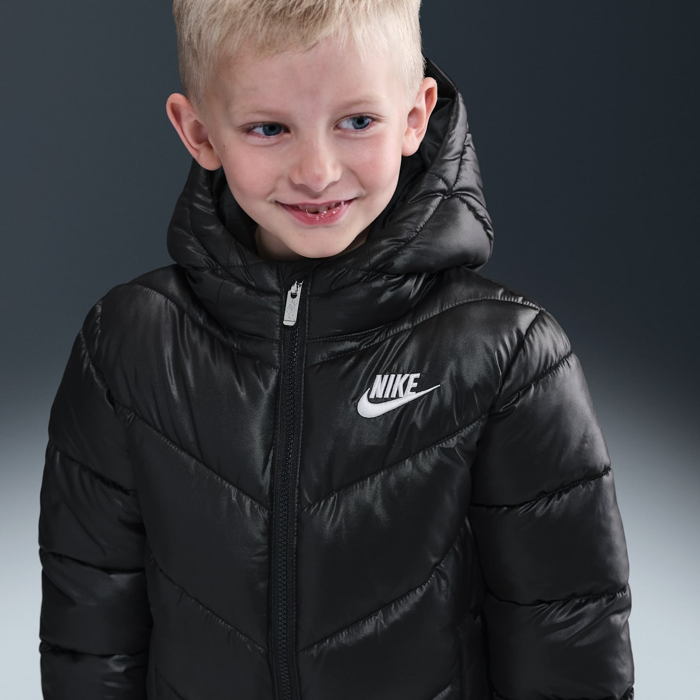 Детская куртка Nike Sportswear All Day Play Therma-FIT Loose-Fit Puffer, цвет: Чёрный — фото 3