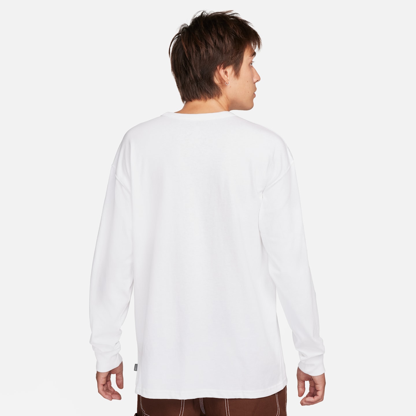 Мужская футболка Nike Sportswear Premium Essentials с длинным рукавом и карманом, цвет: Белый — фото 2
