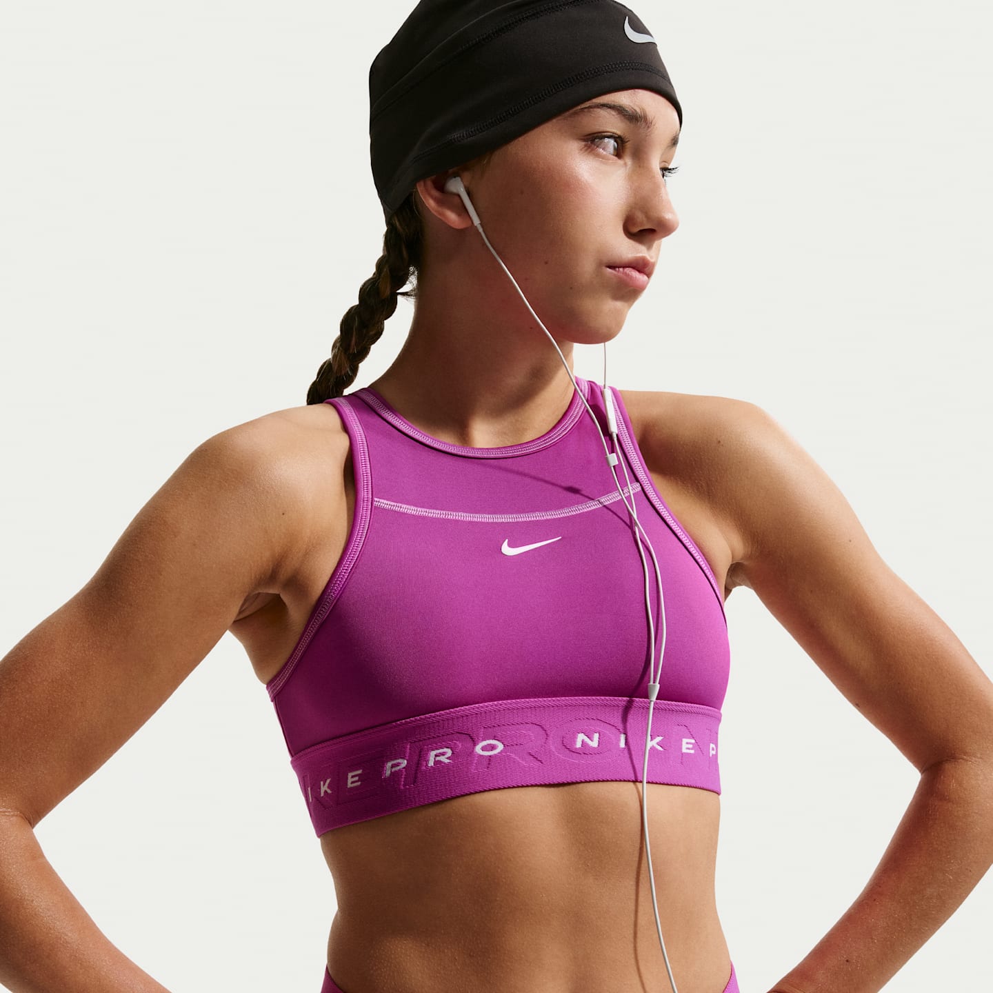 Детский спортивный бра для девочек Nike Pro Swoosh Sport Pack, цвет: Фуксия / Светлый пурпурный — фото 1