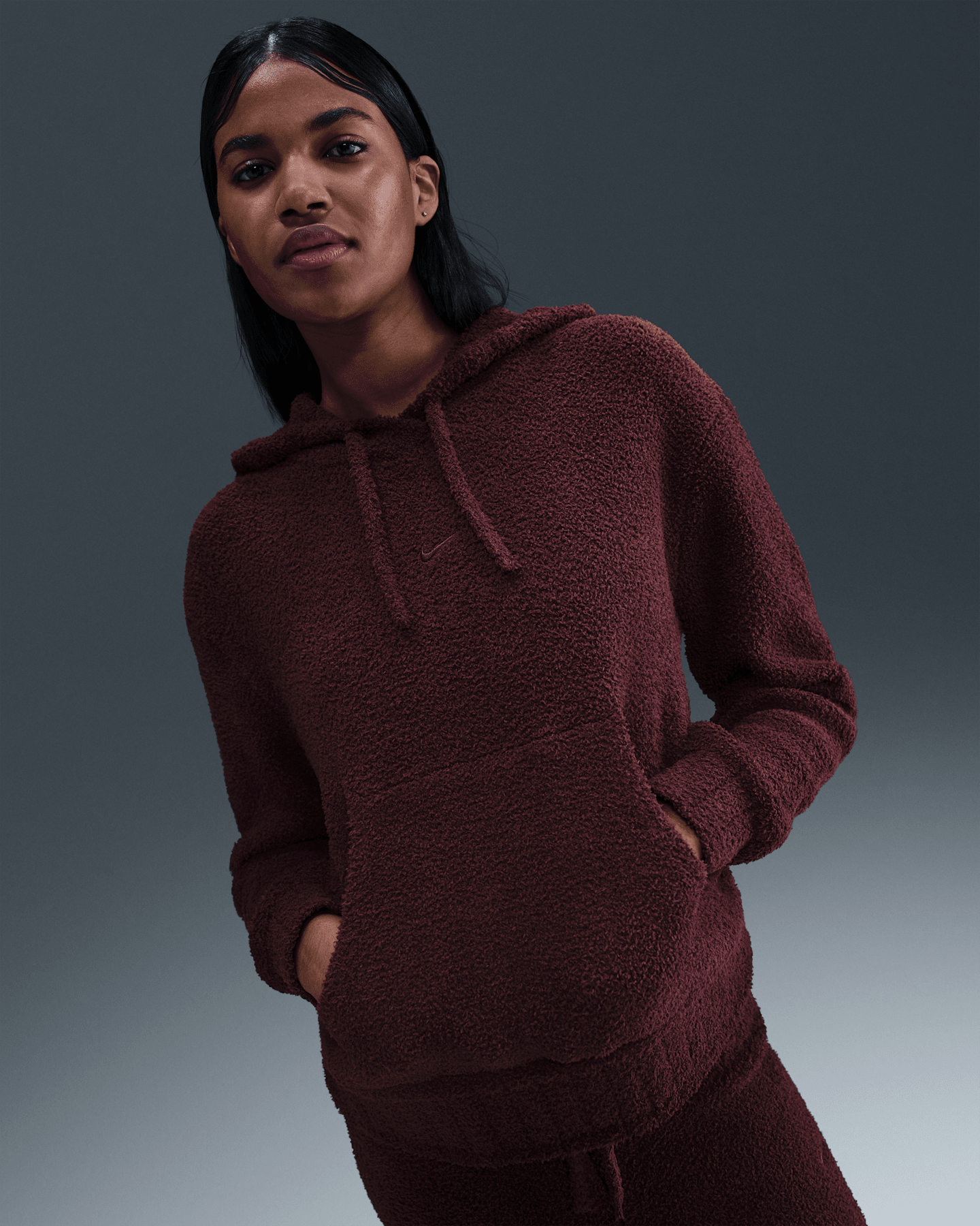 Женское худи Nike Sportswear Phoenix Cozy Bouclé Loose Knit, цвет: Бордовый — фото 6