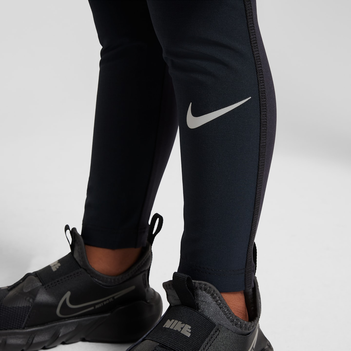 Детские тайтсы Nike Pro Dri-FIT, цвет: Чёрный — фото 5