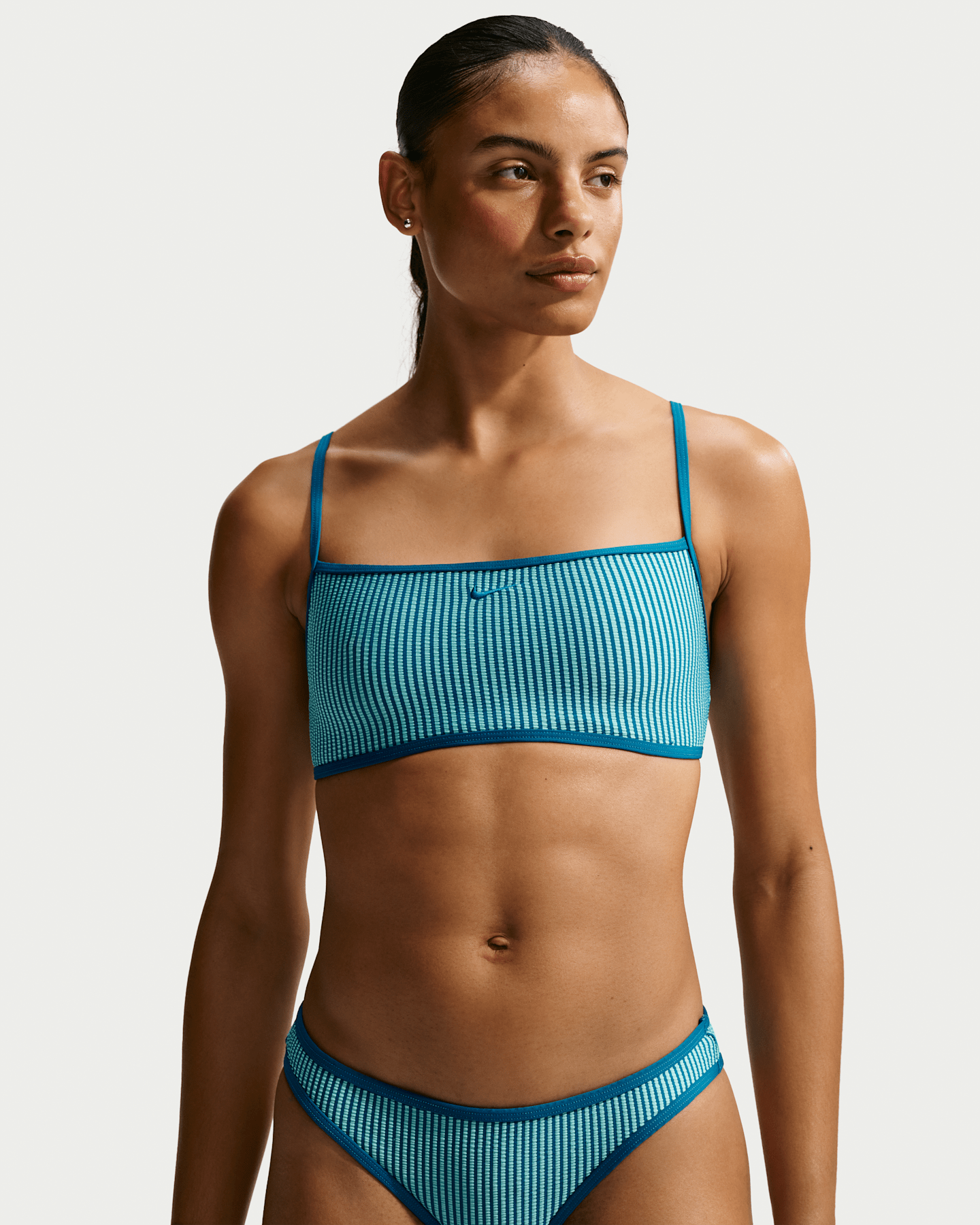 Женский верх бикини-бралетт Nike Swim с рифлёной текстурой, цвет: Выбеленный бирюзовый — фото 6