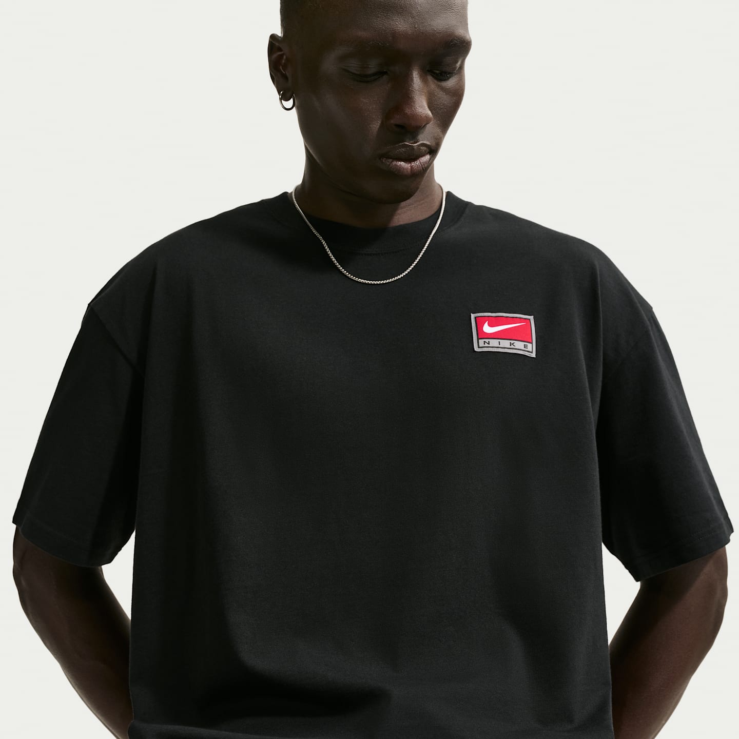 Мужской трикотажный топ Nike Life прямого кроя с коротким рукавом, цвет: Чёрный — фото 3