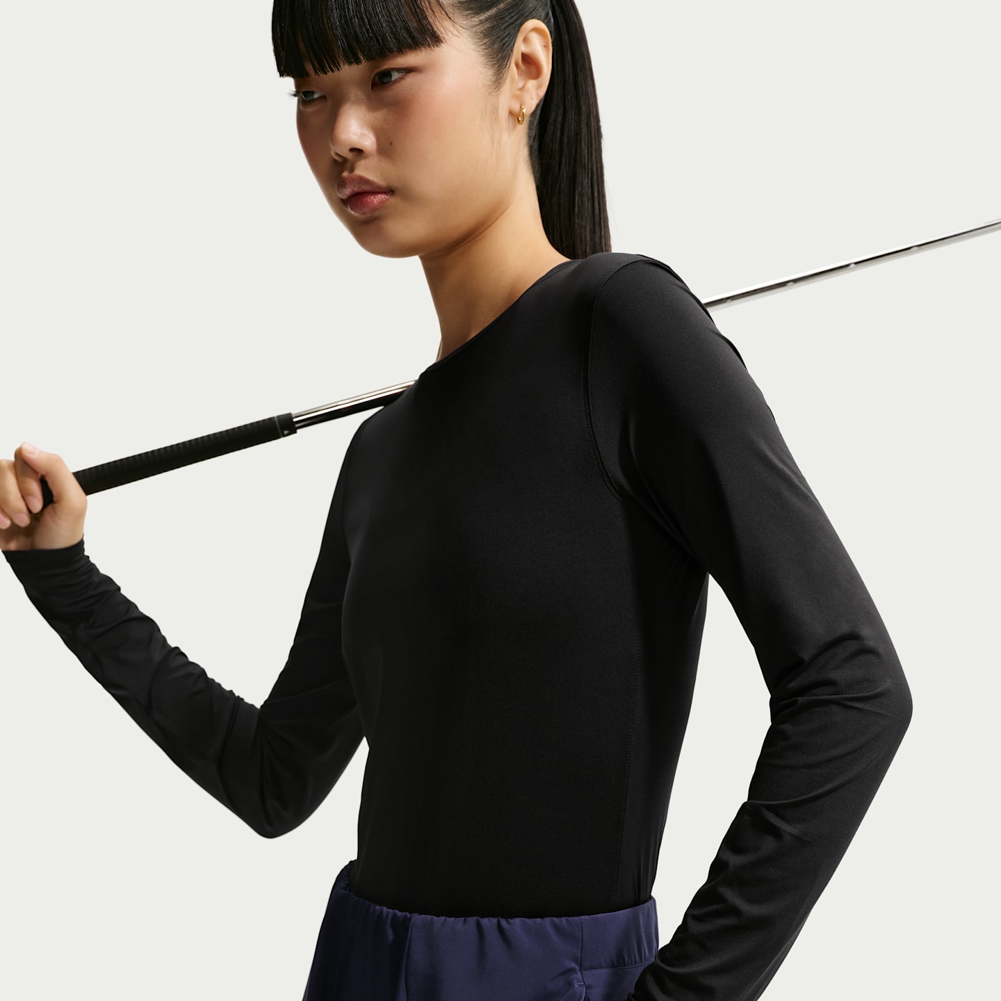Женский топ для гольфа Nike Golf Club Dri-FIT UV с длинным рукавом, цвет: Чёрный / Белый — фото 3